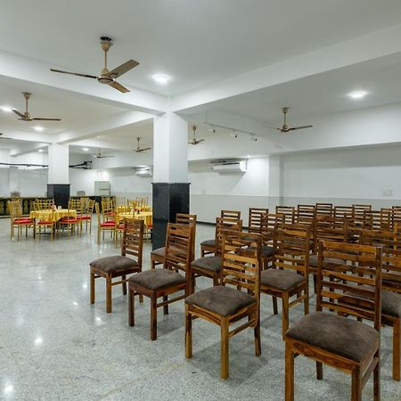 Hotel De Luxe Basai Road Gurgaon Exterior photo